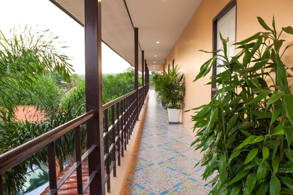 Phuket Airport Inn Ban Bo Han Bagian luar foto