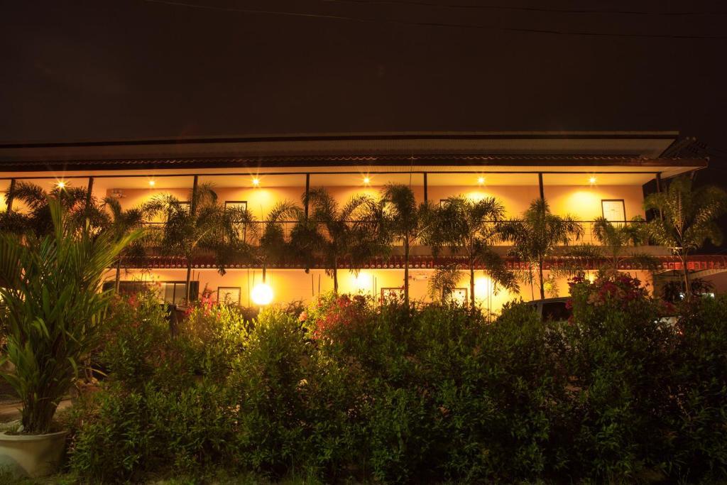 Phuket Airport Inn Ban Bo Han Bagian luar foto